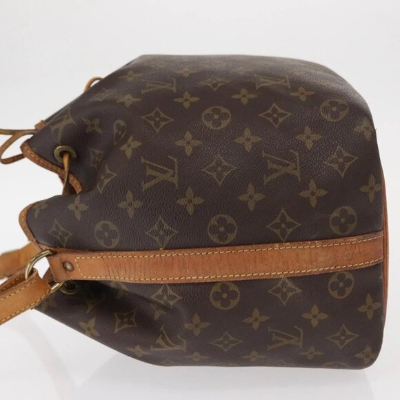 LOUIS VUITTON Monogram Petit Noe Shoulder Bag - Picture 4 of 15